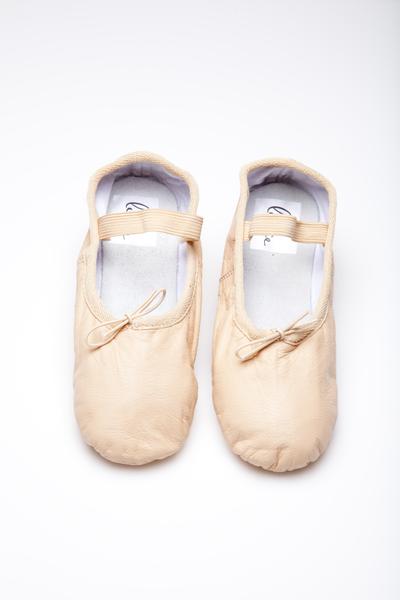 Nude Ballet Flats